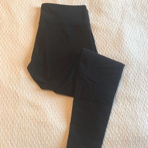 Lululemon Size 8 Black Leggings